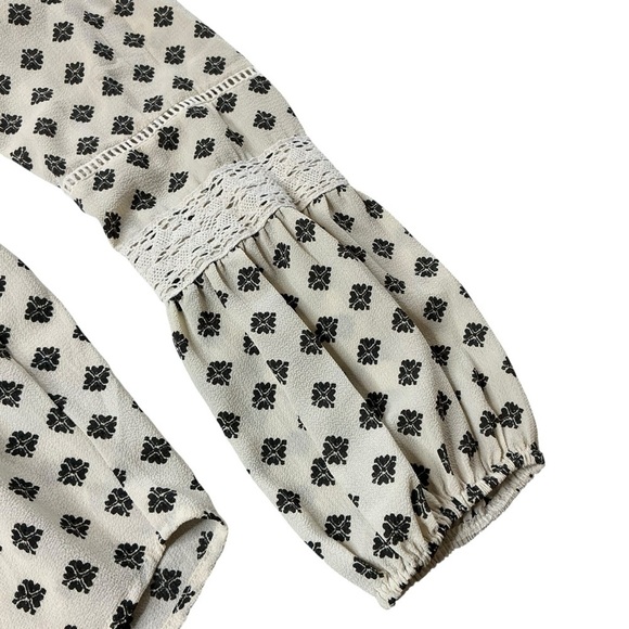 Hint of Mint Lace Up Peasant Blouse Cream and Black Boho Bohemian Cottage Core - Picture 14 of 16